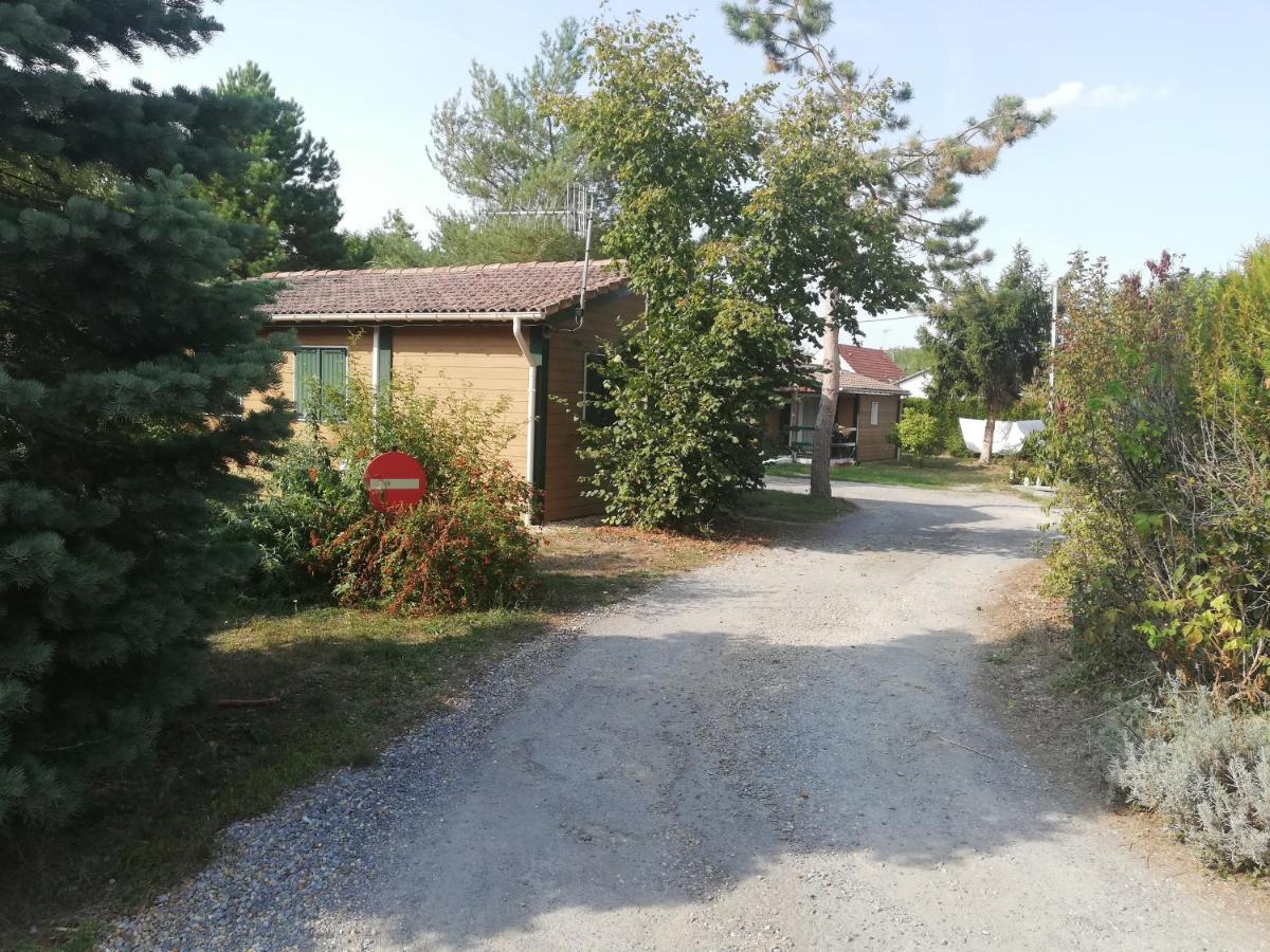 Au Soleil De Picardie Hotel Presles-et-Boves Buitenkant foto